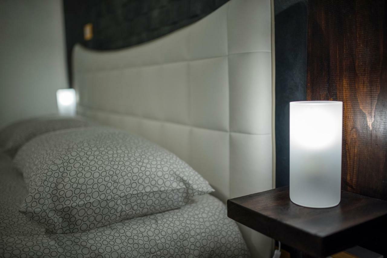 Bhome Fashion Suite Napoli Eksteriør billede